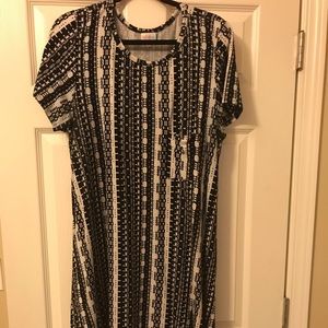 LuLaRoe Carly Dress Black & White XL